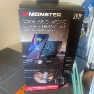 Wireless charging cup holder mount